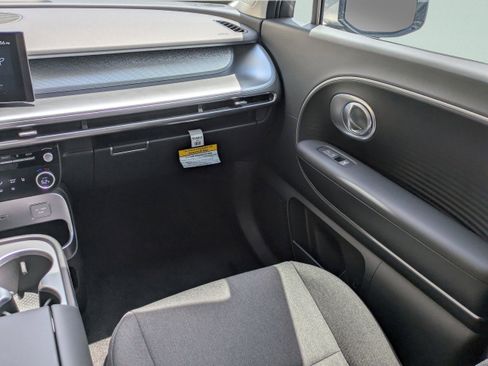 New 2026 Hyundai Ioniq 9 SE image 19