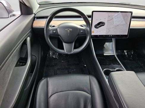 Used 2018 Tesla Model 3 Long Range RWD image 13