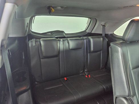 Used 2016 Toyota Highlander XLE AWD/4WD image 35
