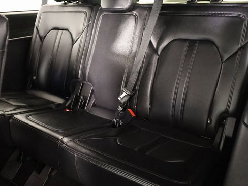 Used 2021 Ford Expedition Max Limited image 14