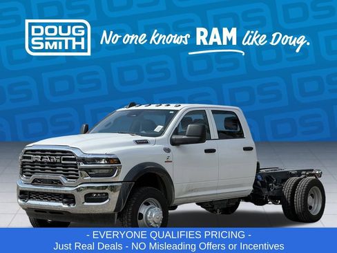 New 2026 RAM 5500 Tradesman w/ Chrome Appearance Group image 1