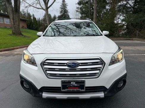 Used 2016 Subaru Outback 2.5i Limited image 2