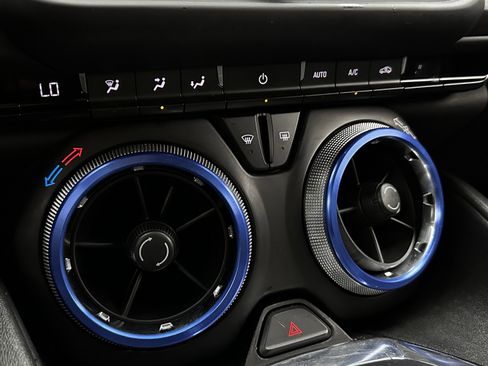 Used 2019 Chevrolet Camaro LT image 17