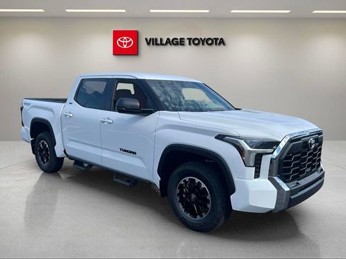 New 2026 Toyota Tundra SR5 AWD/4WD image 7