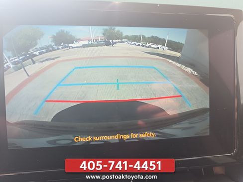 Used 2025 Toyota Corolla LE FWD image 16
