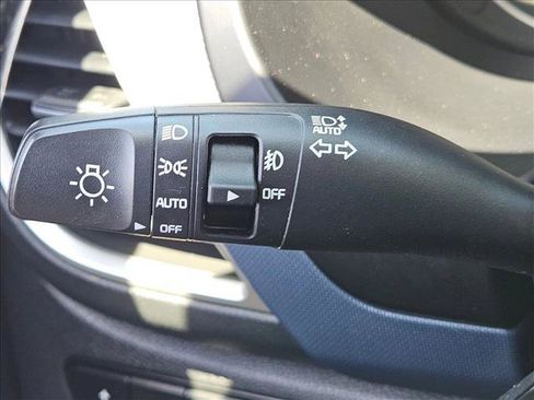Used 2021 Kia Seltos S AWD/4WD image 15