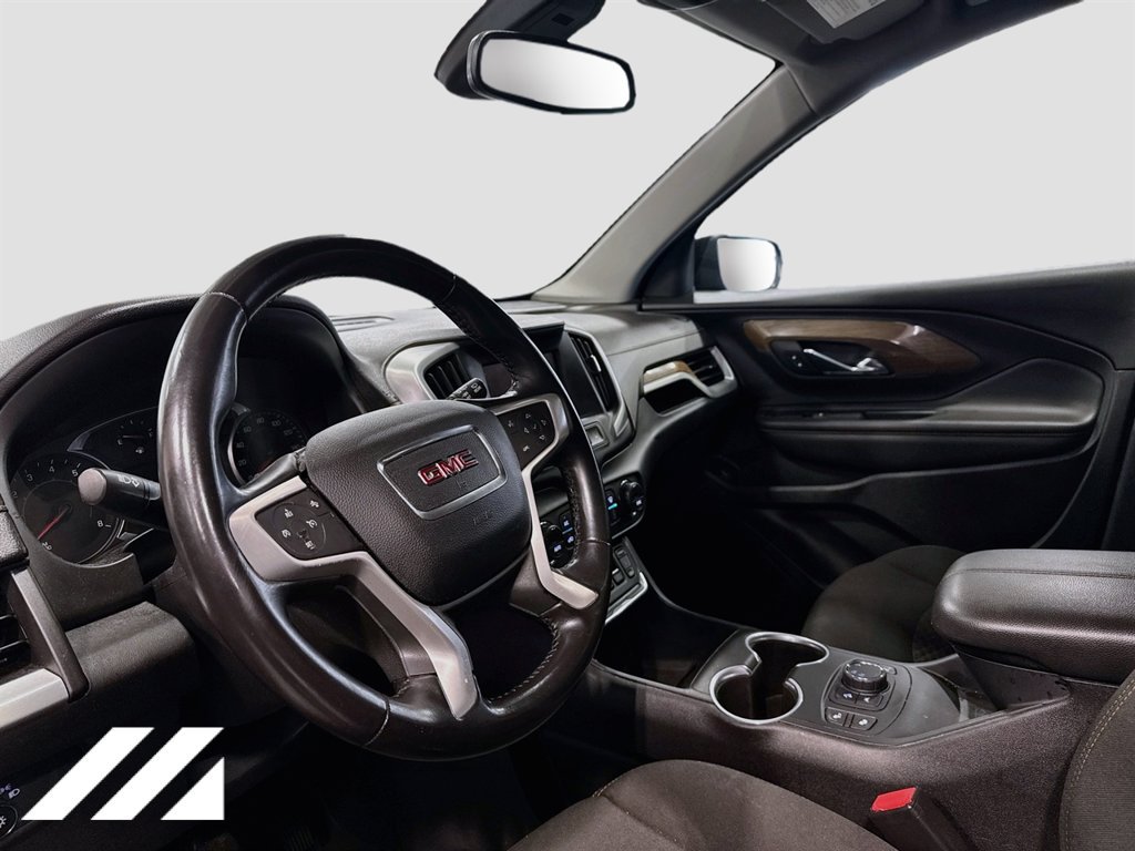 Used 2021 GMC Terrain SLE w/ Driver Convenience Package AWD/4WD image 9