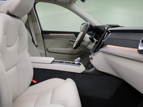 New 2026 Volvo XC90 B6 Ultra w/ Protection Package Premier image 24