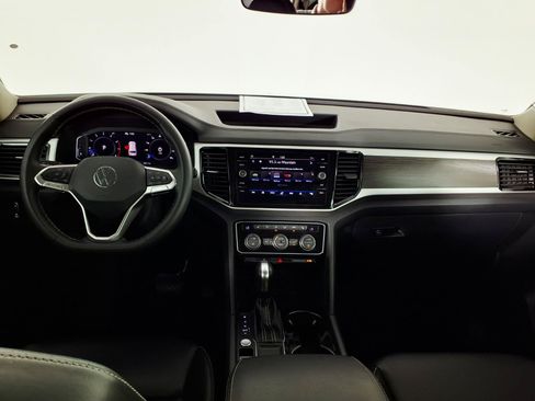 Used 2022 Volkswagen Atlas SE FWD image 15