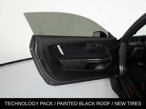 Used 2020 Ford Mustang Shelby GT500 w/ Technology Package RWD image 10