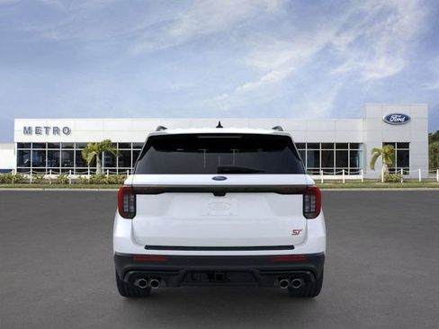New 2026 Ford Explorer ST w/ Sun And Sound Package image 5