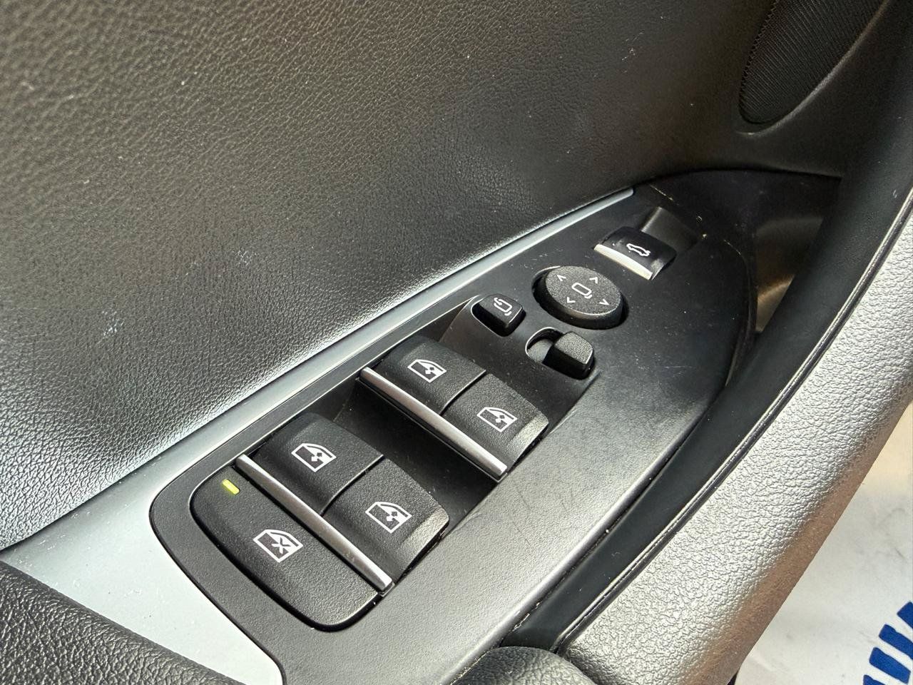 Used 2019 BMW X3 sDrive30i RWD image 21