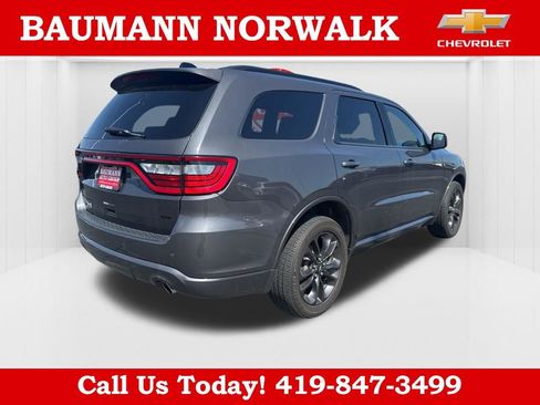 Used 2023 Dodge Durango GT w/ Blacktop Package AWD/4WD image 7