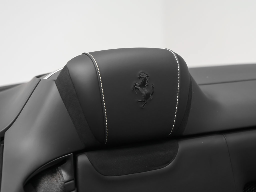 Used 2024 Ferrari Roma Spider RWD image 24