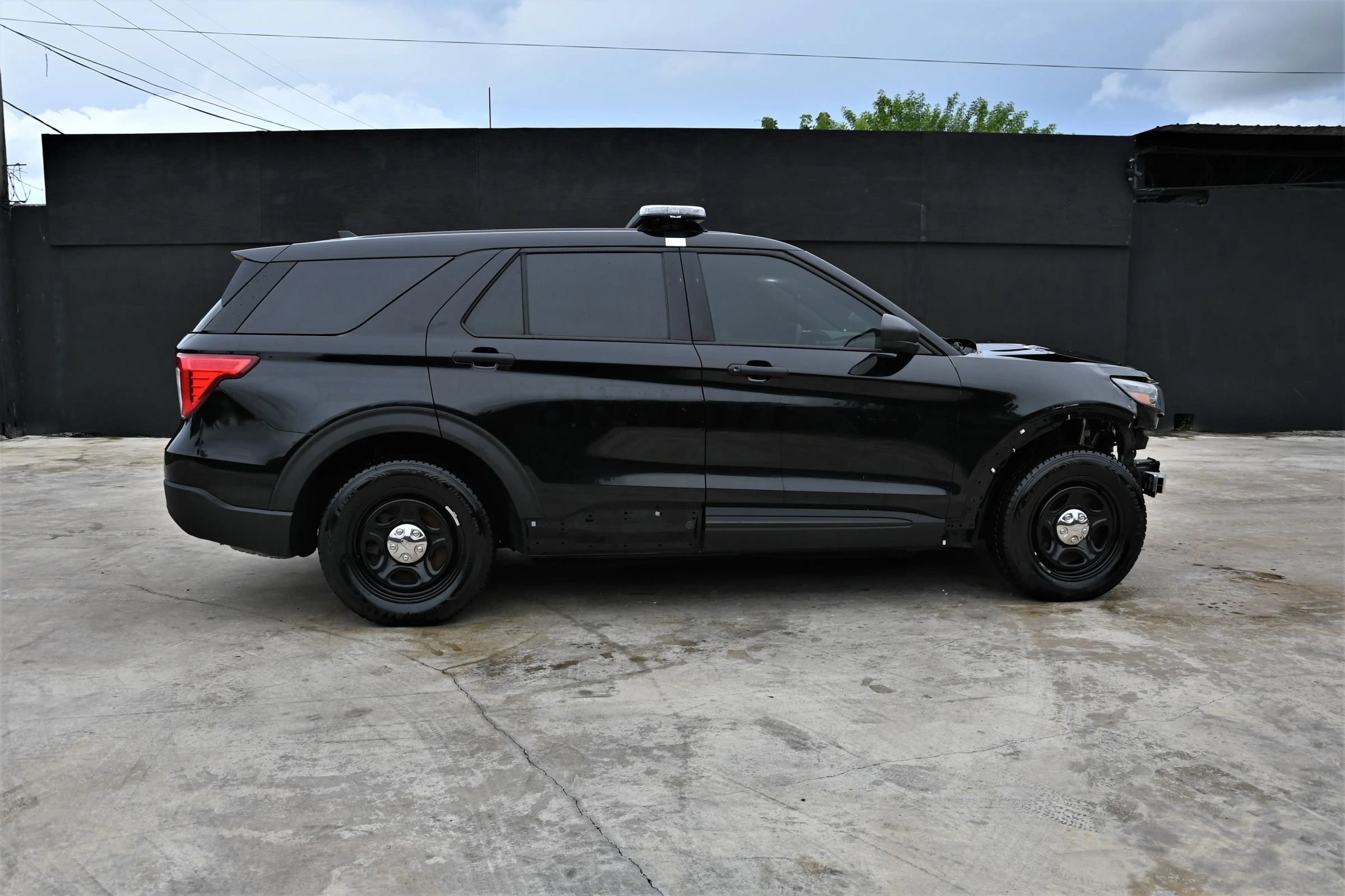 Used 2022 Ford Explorer 4WD Police Interceptor image 7