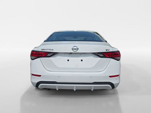Used 2020 Nissan Sentra SV FWD image 4