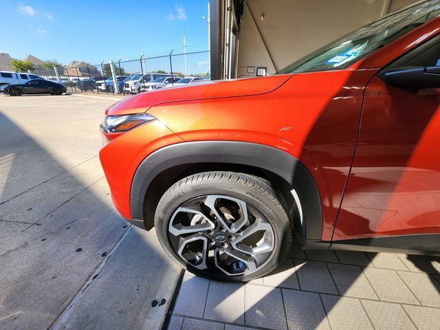 Used 2024 Chevrolet Trax RS w/ Driver Confidence Package FWD image 7