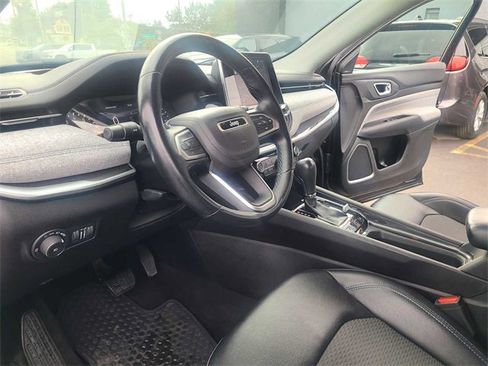 Used 2022 Jeep Compass Latitude w/ Convenience Group image 12