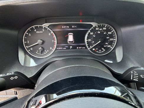 Used 2023 Nissan Rogue SV AWD/4WD image 21