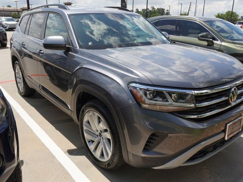 Used 2021 Volkswagen Atlas SE AWD/4WD image 3