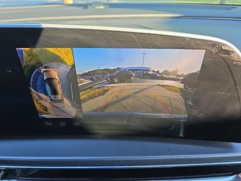 Certified 2024 Cadillac Lyriq Tech w/ Driver Assist Package AWD/4WD image 26