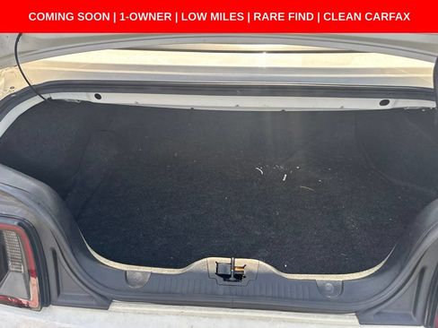 Used 2013 Ford Mustang GT RWD image 18