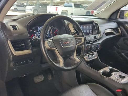 Certified 2022 GMC Terrain Denali w/ Denali Premium Package AWD/4WD image 4