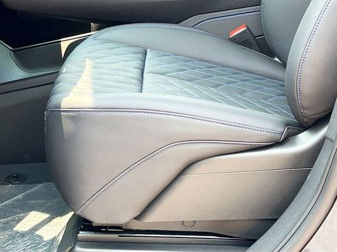 New 2025 Cadillac Escalade IQ Luxury 1 w/ Smart Trailering package AWD/4WD image 20