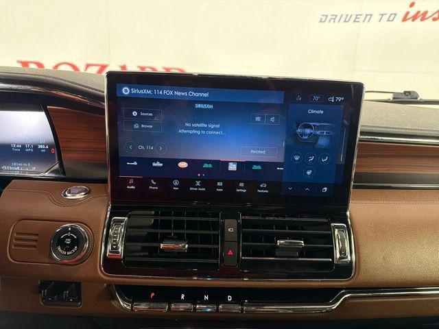 Used 2022 Lincoln Navigator L Reserve AWD/4WD image 26