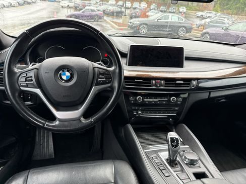 Used 2017 BMW X6 xDrive35i image 8