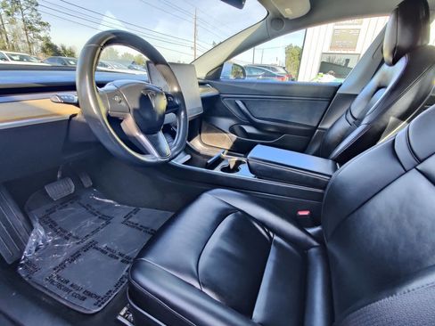 Used 2018 Tesla Model 3 Long Range image 5