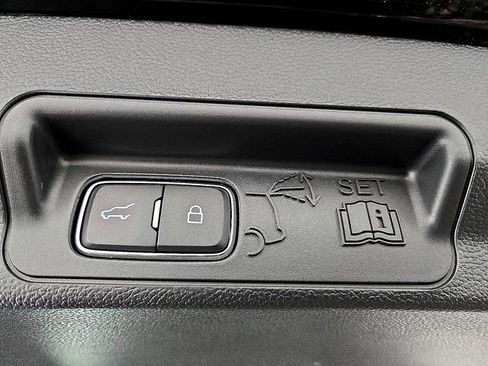 Certified 2023 Ford Explorer XLT w/ Equipment Group 202A image 31