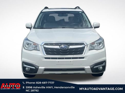 Used 2017 Subaru Forester 2.5i Limited AWD/4WD image 4