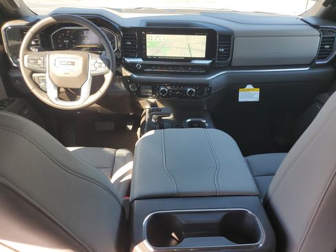 New 2026 GMC Sierra 1500 SLT w/ SLT Premium Plus Package image 14