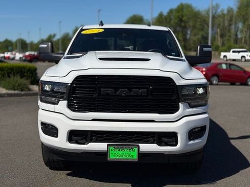 Used 2024 RAM 2500 Limited AWD/4WD image 14