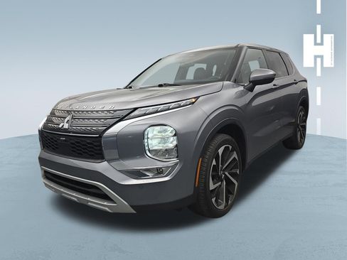 Used 2024 Mitsubishi Outlander SE FWD image 4