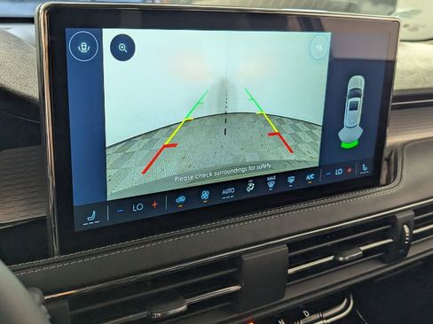 New 2025 Lincoln Corsair FWD image 12