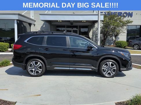 Used 2025 Subaru Ascent Limited AWD/4WD image 43