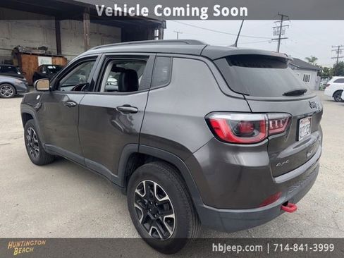 Used 2020 Jeep Compass Trailhawk image 7