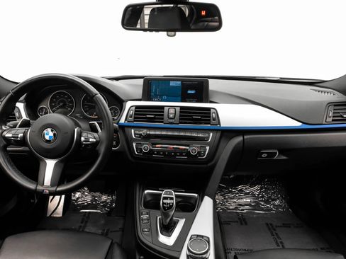 Used 2015 BMW 335i Sedan RWD image 13