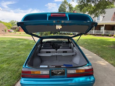 Used 1993 Ford Mustang Cobra RWD image 75