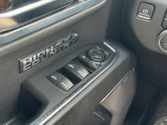 Certified 2023 Chevrolet Silverado 1500 High Country AWD/4WD image 36