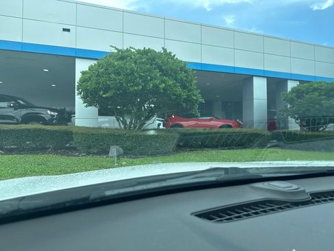 Used 2022 Chevrolet Malibu LT FWD image 17