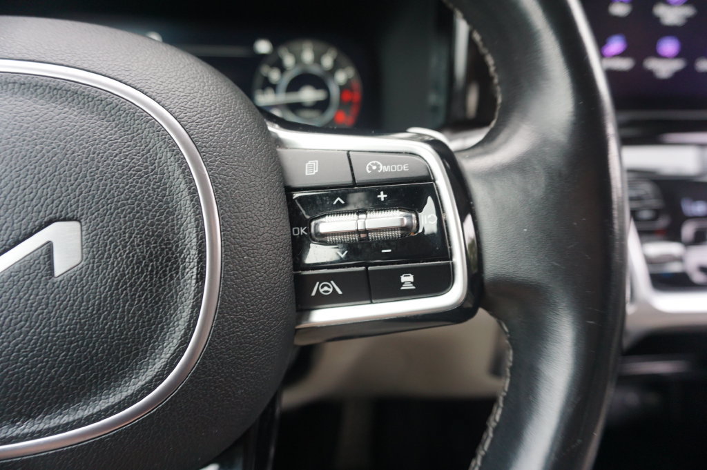 Used 2022 Kia Sorento SX FWD image 8