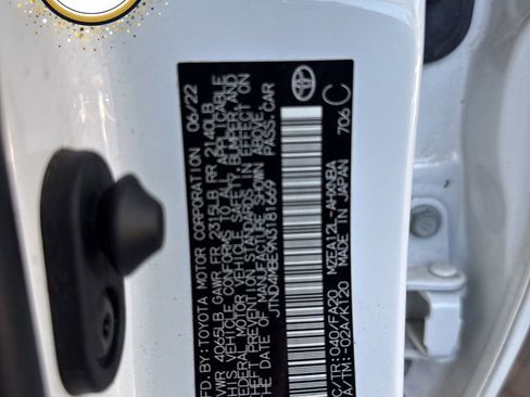 Used 2022 Toyota Corolla SE image 19