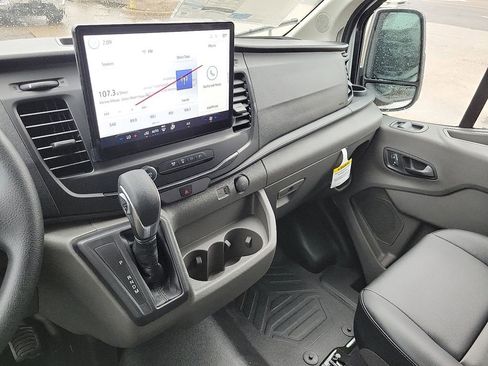 New 2026 Ford Transit 250 Low Roof RWD image 20