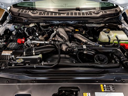 Used 2026 Ford F250 Platinum image 32