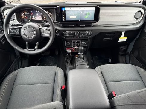 New 2026 Jeep Gladiator Willys image 19