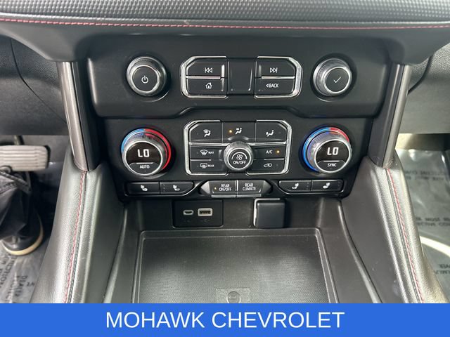 Certified 2022 Chevrolet Suburban RST w/ Luxury Package AWD/4WD image 18