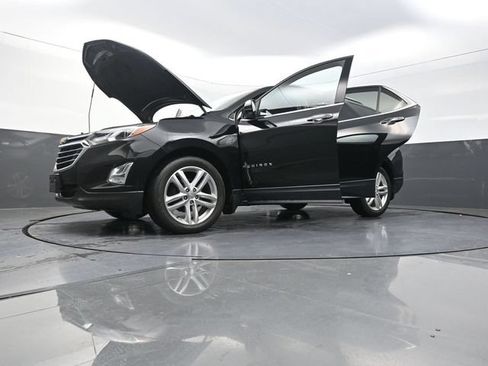 Used 2020 Chevrolet Equinox Premier FWD image 41